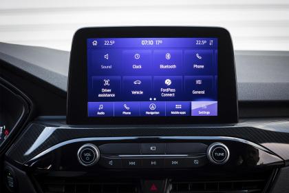 Ford Kuga Plug-in hybrid FWD 225Ps